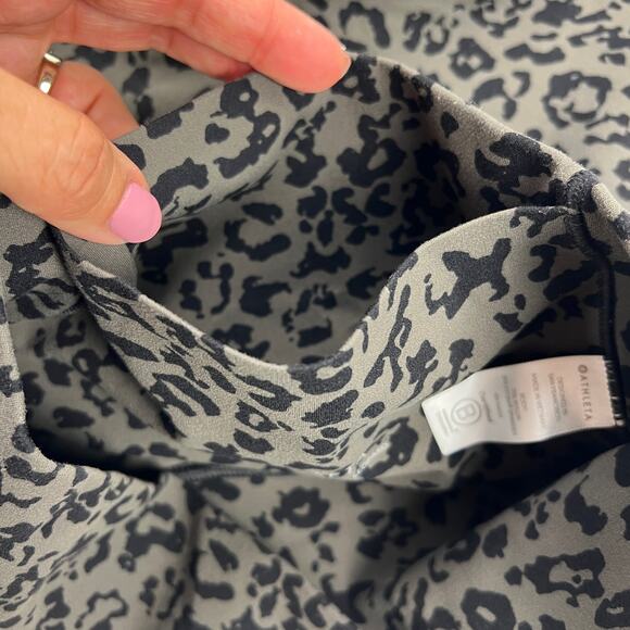 Athleta Stash Pocket 7/8 Tight II Leopard Print Leggings Gray Black Size S - Picture 8 of 10
